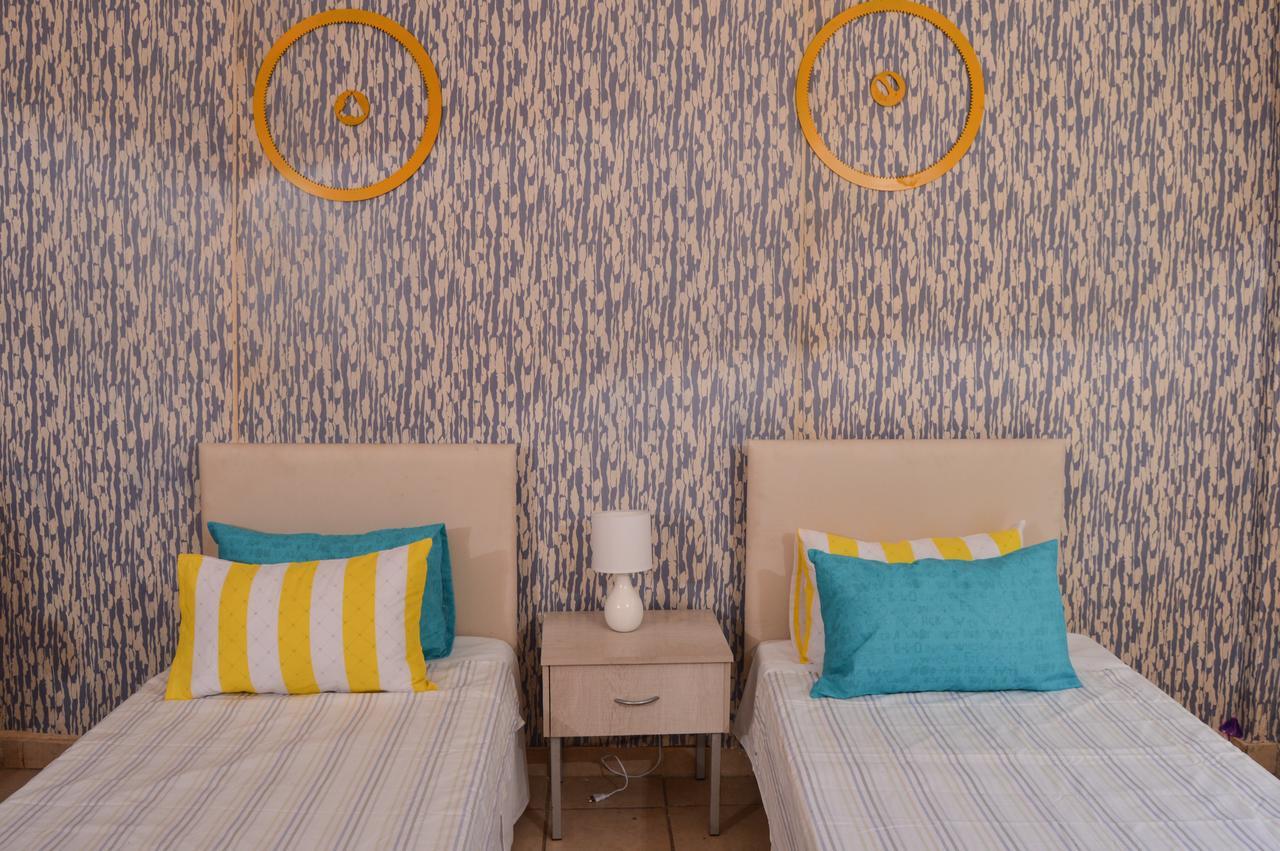 Urban Backpackers Hostel โจฮันเนสเบิร์ก ภายนอก รูปภาพ