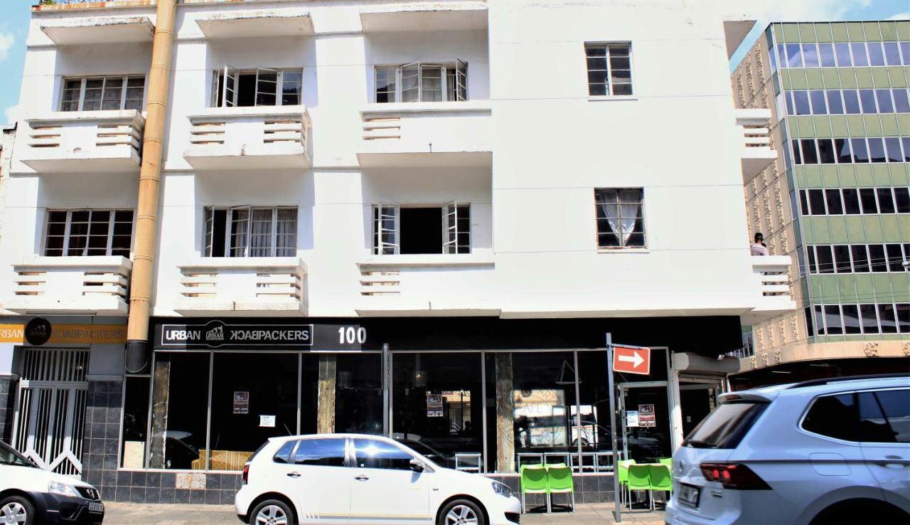 Urban Backpackers Hostel โจฮันเนสเบิร์ก ภายนอก รูปภาพ